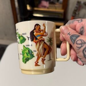 Vintage Hawaii mug